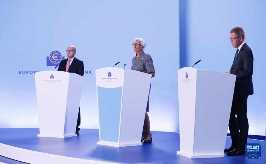 La BCE annuncia un taglio dei tassi